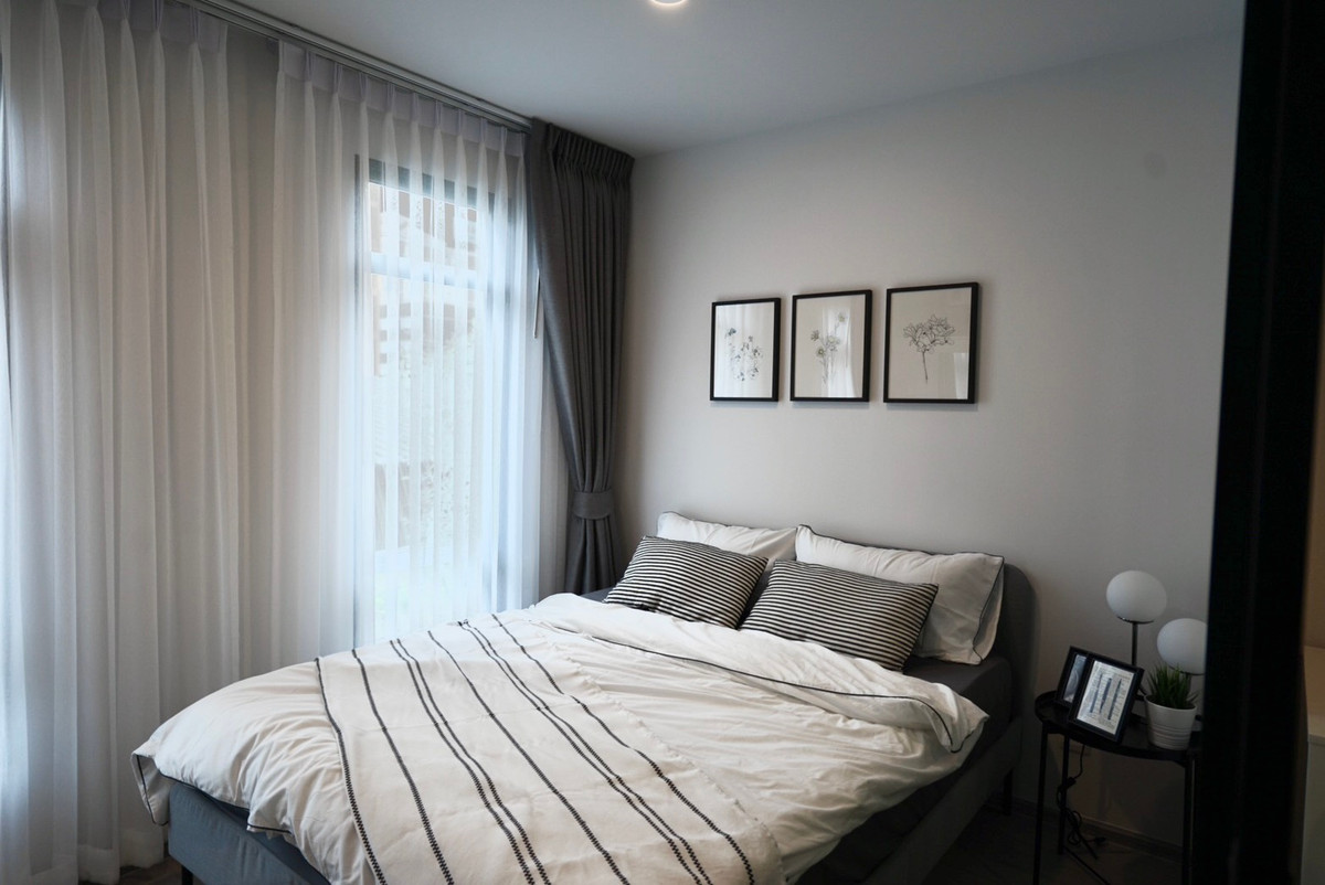 For sale: Aspire Asoke-Ratchada (Ratchada Soi 3), large room, comfortable living, with tenants, receive full returns. For sale: Aspire Asoke-Ratchada (Ratchada Soi 3), large room, comfortable living, with tenants, receive full returns.
