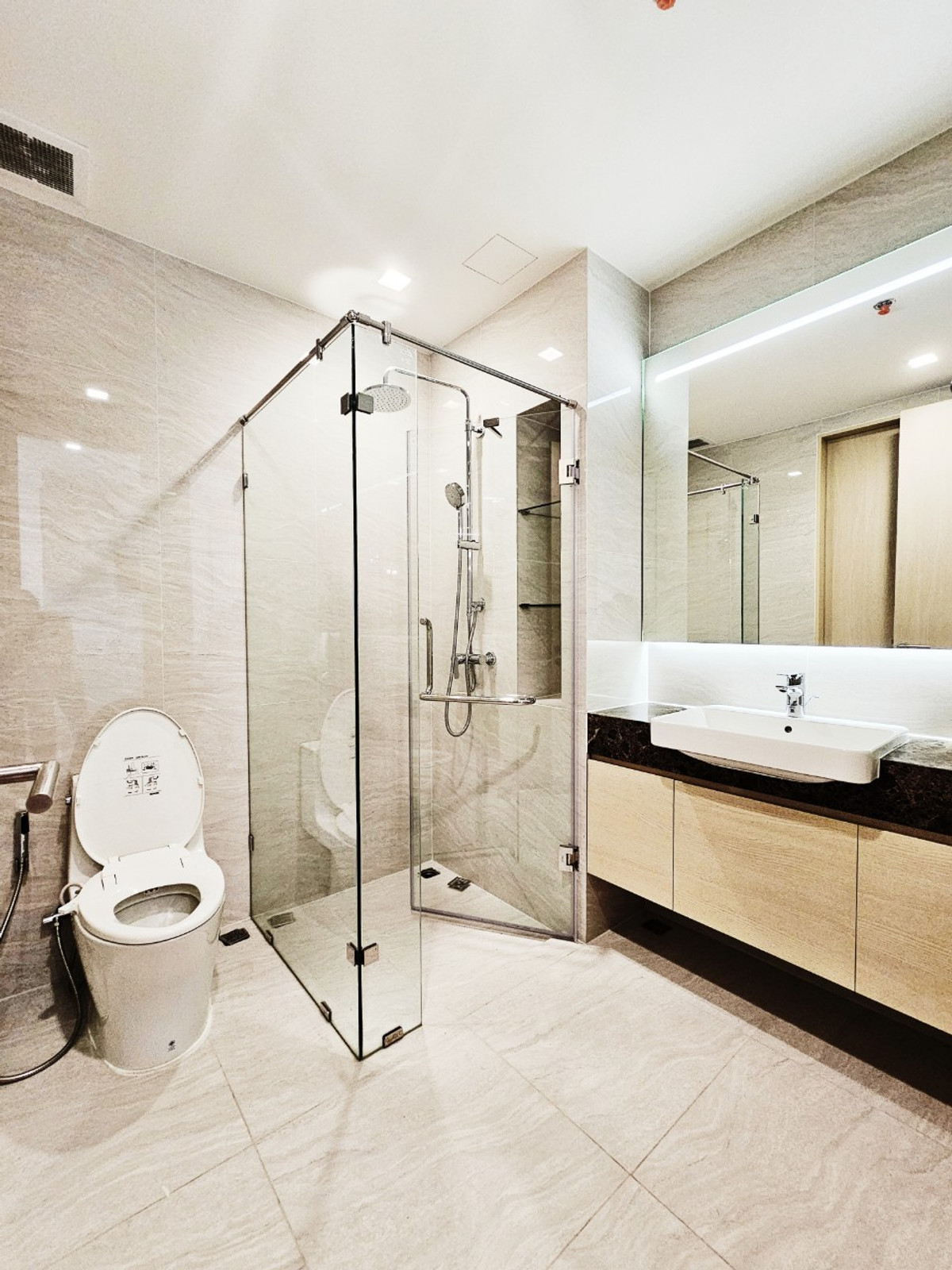 Noble State 39  (1 Bedroom, Fl. 14) Fully-furnished with unblocked view – รูปที่ 3