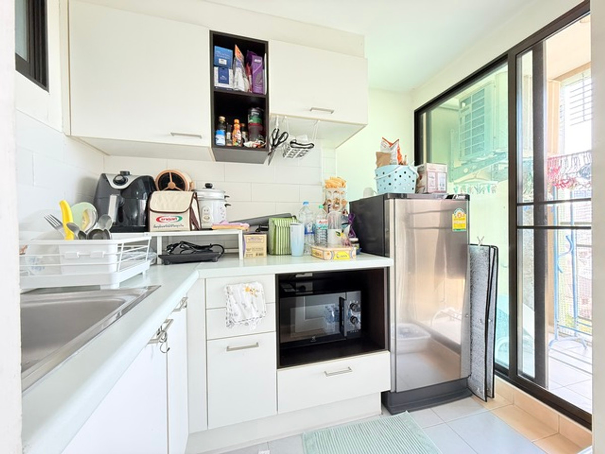 Condo for sale, Lumpini Place Pinklao 2, 30 sq m., 6th floor, best price in the project. Condo for sale, Lumpini Place Pinklao 2, 30 sq m., 6th floor, best price in the project.