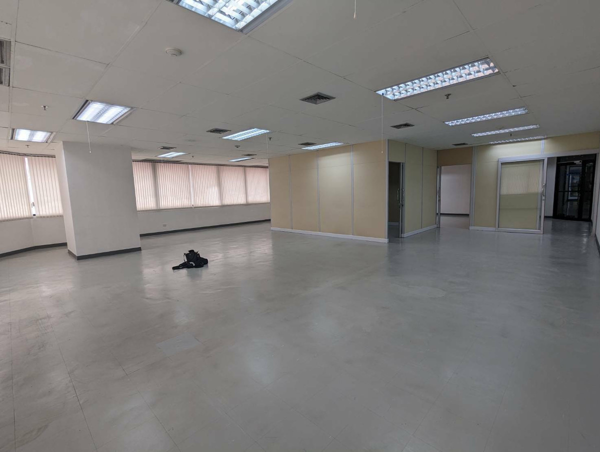 ให้เช่าพื้นที่สำนักงาน LPN Tower นางลิ้นจี่ ขนาด 156.54 ตร.ม. ให้เช่าพื้นที่สำนักงาน LPN Tower นางลิ้นจี่ ขนาด 156.54 ตร.ม.