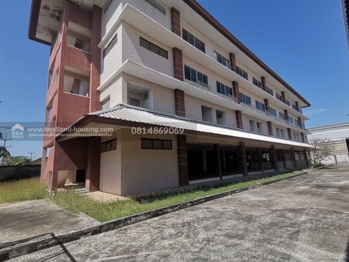 Factory for sale, area size 26 rai 1 ngan 39 sq m, width approximately 300 meters, depth 130 meters, next to Highway 304 (Chachoengsao-Phanom Sarakham-Kabinburi line). – รูปที่ 2