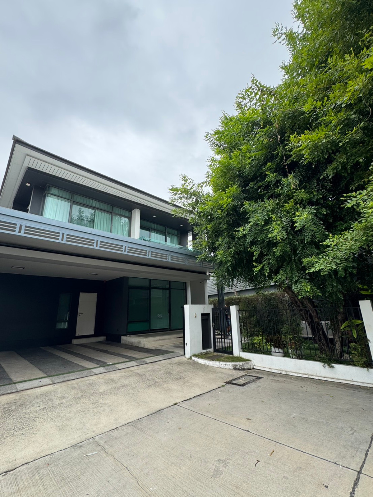 เศรษฐสิริ กรุงเทพกรีฑา / 4 ห้องนอน (ขาย), Setthasiri Krungthep Kreetha / 4 Bedrooms (FOR SALE) BZD108 