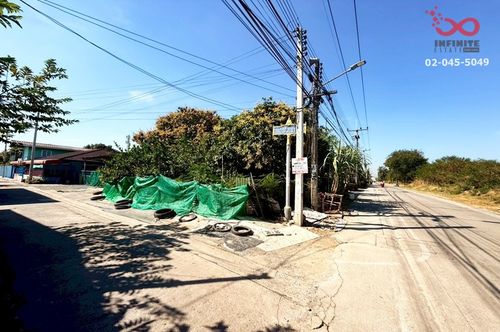 Land for sale in Kamphaeng Phet 6, near Don Mueang Airport, 210 sq m, already filled.