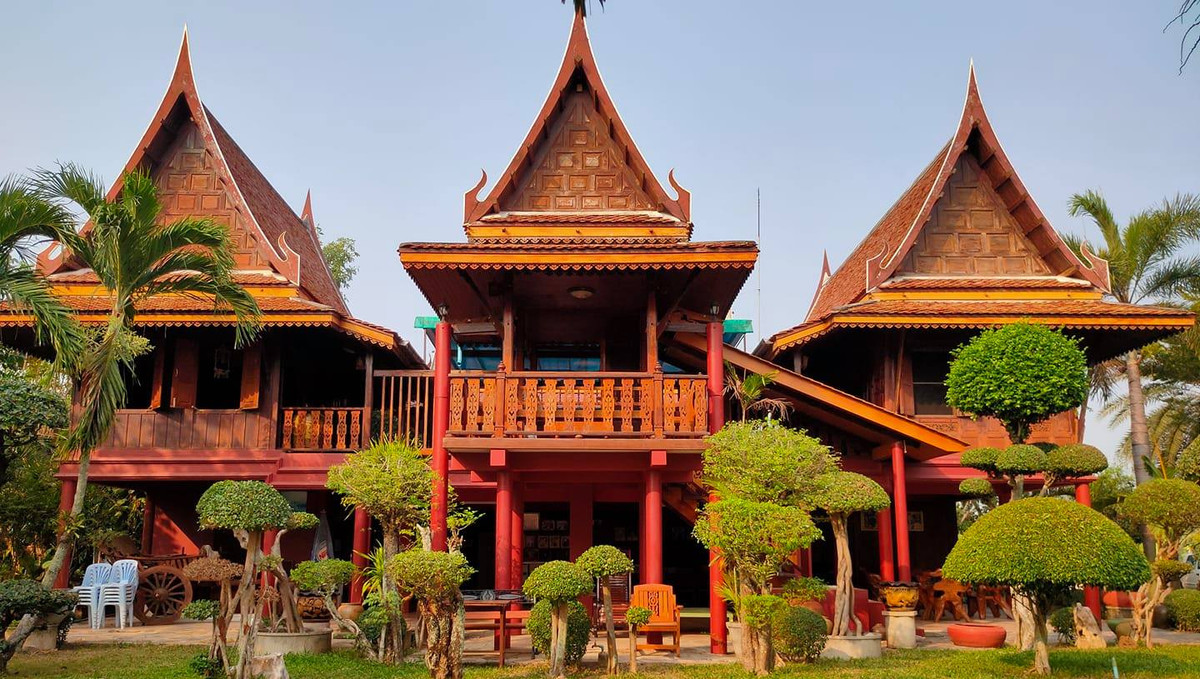 🌿 ขายที่ดินพร้อมบ้านเรือนไทย “ทำเลทองริมน้ำบางปะกง“ 🌿 ขายที่ดินพร้อมบ้านเรือนไทย “ทำเลทองริมน้ำบางปะกง“