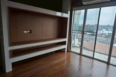 🔥Urgent Sale - Bank-Owned Property🔥 Condominium, The Wellington Ramkhamhaeng 40