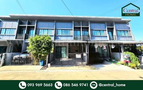 Townhome Siri Place Rangsit, convenient travel, near Bang Phun Expressway.