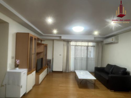 ✨ For Rent: Royal Castle Sukhumvit 39 Condo ✨  💰 Only 37,000 THB/month