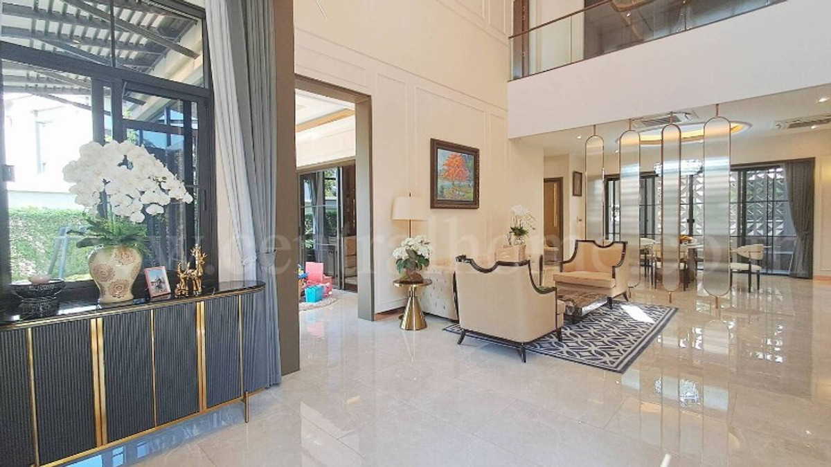 Single house Lake Legend Chaengwattana, Super Luxury, French style. Cheapest price in the project – รูปที่ 3