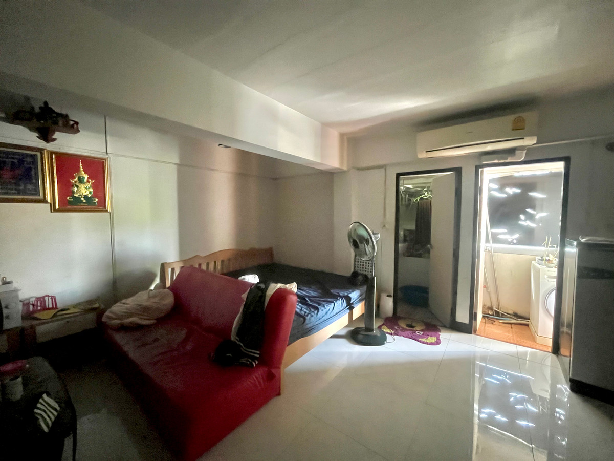 50 SQM Room for Under 1 Million!!! For Sale: Sak Suphachit Condominium – Spacious Unit, 50.82 SQM 50 SQM Room for Under 1 Million!!! For Sale: Sak Suphachit Condominium – Spacious Unit, 50.82 SQM