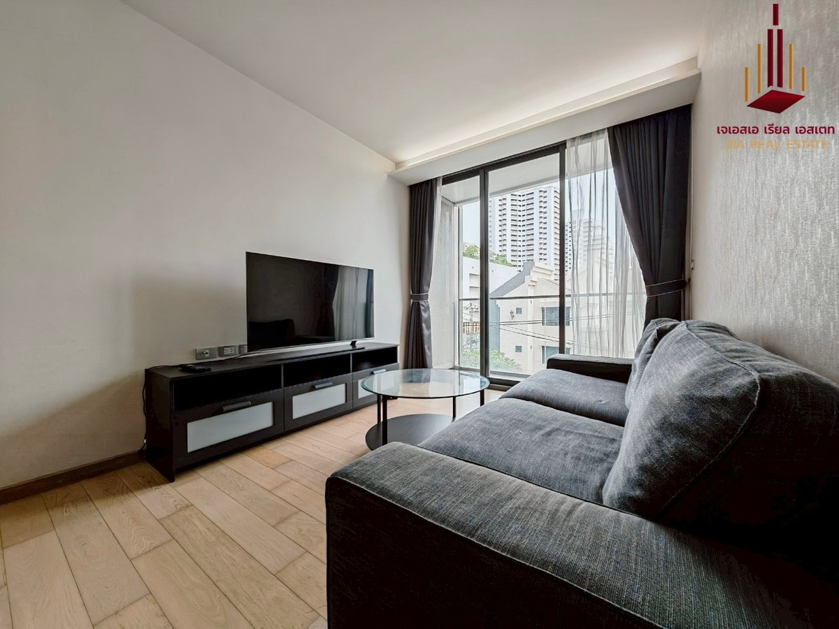 ✨ For Rent: Via 49 Condo ✨  💰 Only 47,000 THB/month