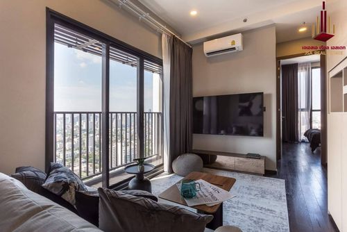 ✨ For Sale: Park Origin Thonglor Condo ✨  💰 Only 26,000,000 THB