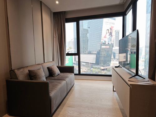 Ashton Asoke-Rama 9 Condo for RENT  ** Ashton Asoke - Rama 9  ห้องกว้าง 43 ตรม. 1 นอน 1 น้ำ พร้อมอยู่@ 35,000 บาท โทรด่วน 096-2615656  ห้องกว้าง 43 ตรม. 1 นอน 1 น้ำ เฟอร์ครบ พร้อมอยู่    Location : Rama 9   Selling Price : 35,000 Baht  Condominium near MR