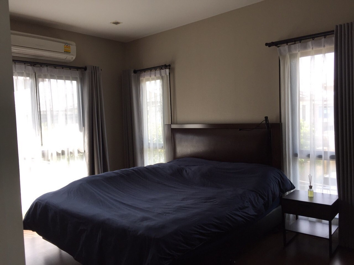 2-story detached house for rent, Burasiri-Wongwaen On Nut project, fully air conditioned, 4 bedrooms, 3 bathrooms, monthly rental price 45,000 baht/month. – รูปที่ 3