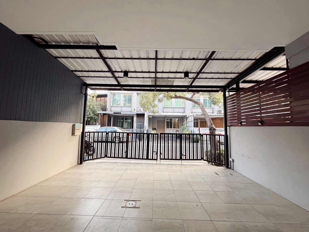 ขาย ถูกมาก✔️อารียา เดลี่ เกษตร-นวมินทร์  ทาวน์โฮม 3 ชั้น บ้านสวยสภาพดี**ขายต่ำกว่าราคาประเมิน** – รูปที่ 2