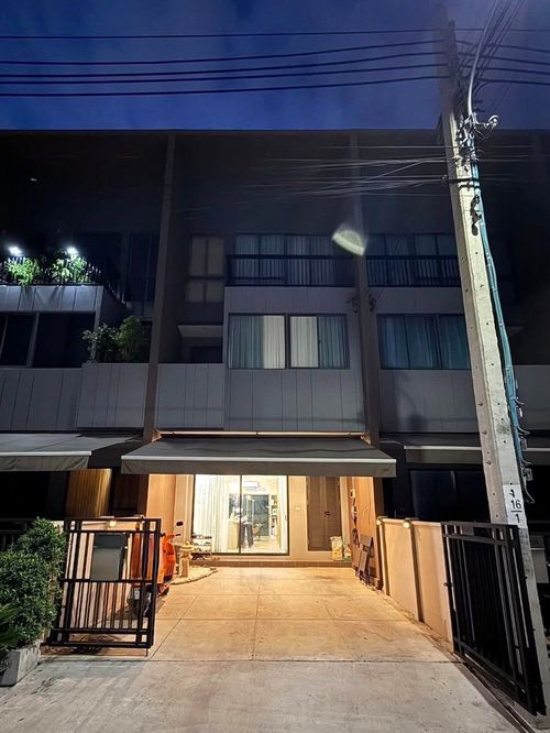 บ้านกลางเมือง พระราม 9 - กรุงเทพกรีฑา / 3 ห้องนอน (เช่า), Baan Klang Muang Rama 9 - Krungthep Kreetha / 3 Bedrooms (FOR RENT) BZD117