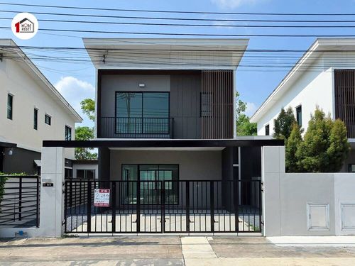 Urgent sale! Twin house The Connect 44 Kanchana-Kantana  Beautiful house, ready to move in, next to the main road, at the beginning of the project, close to the entrance only 130 m.
