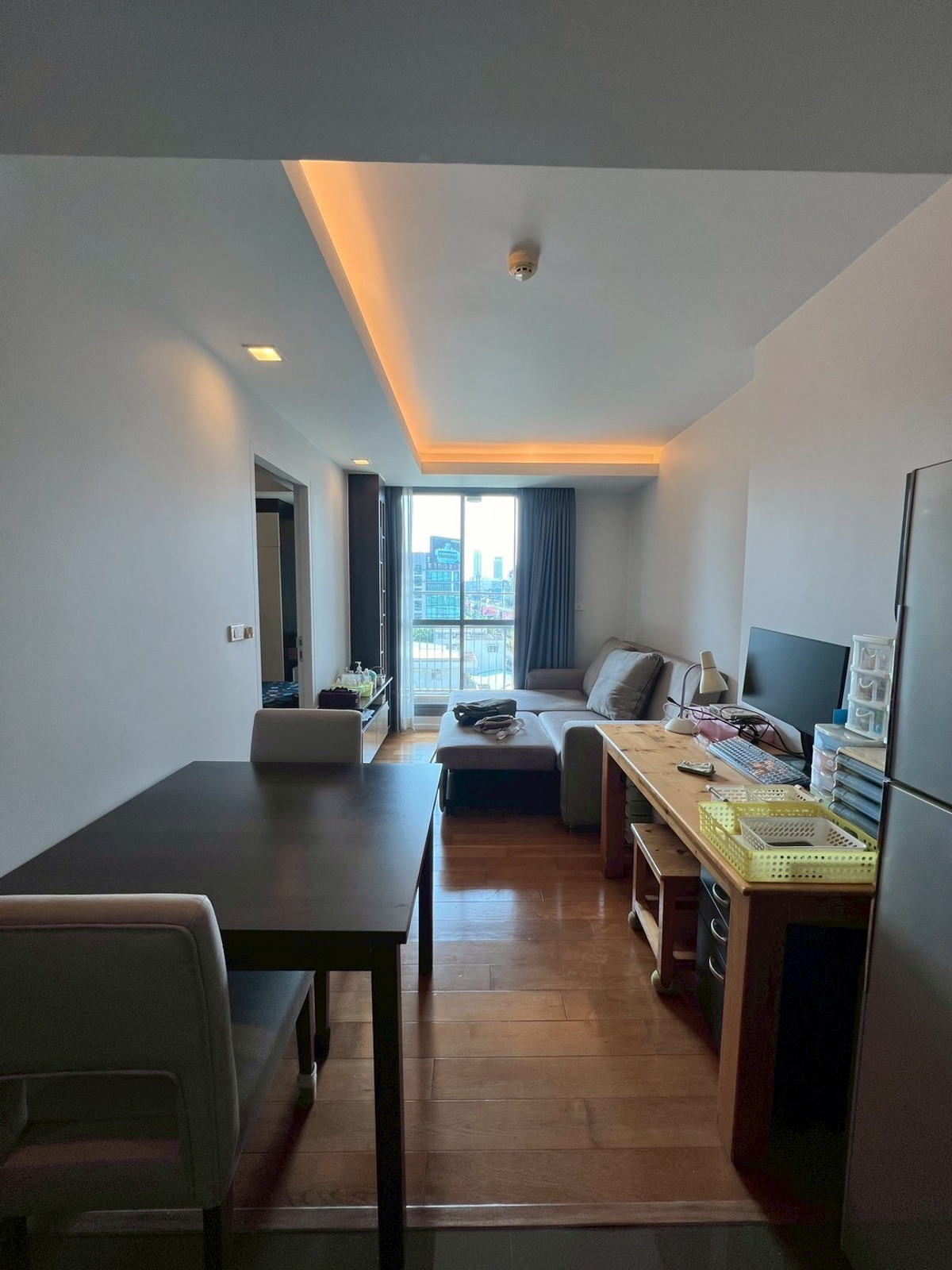 ขายคอนโด FOCUS @ Ploenchit  ราคา 4,650,000 บาท [NCs260112]