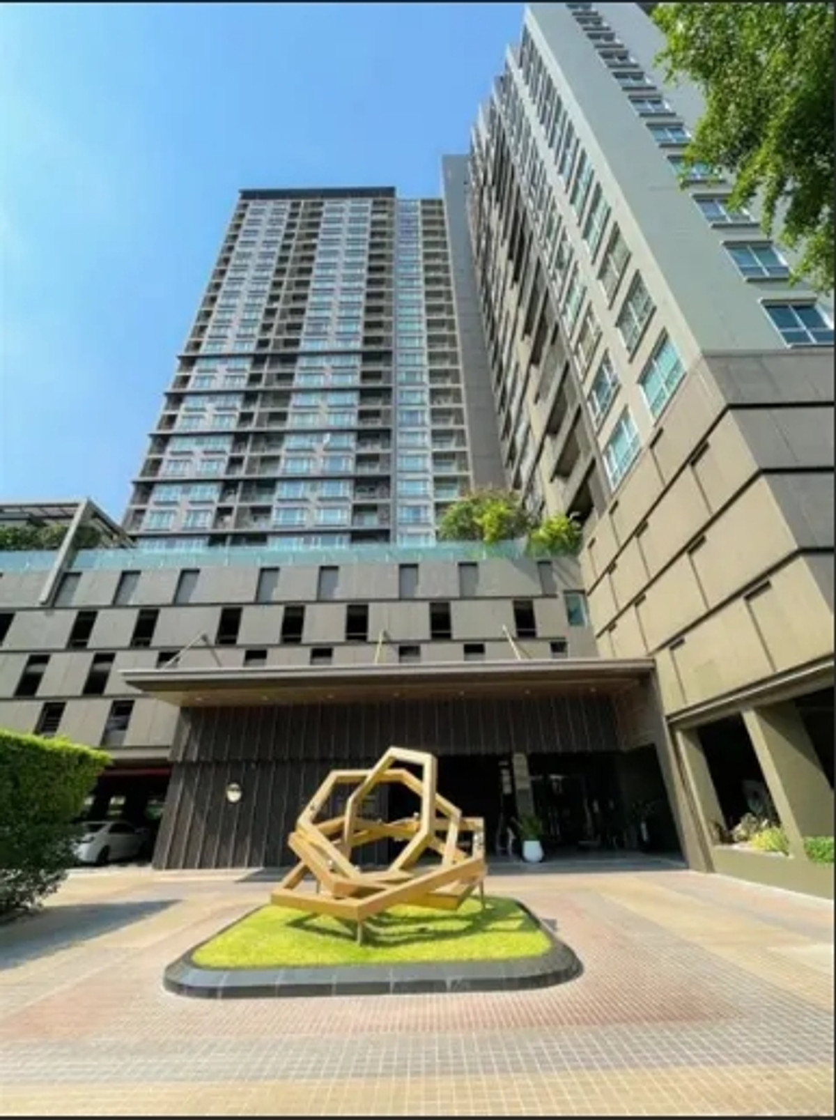 ✨ For Sale: Hive Taksin Condo ✨ 💰 Only 5,900,000 THB ✨ For Sale: Hive Taksin Condo ✨ 💰 Only 5,900,000 THB