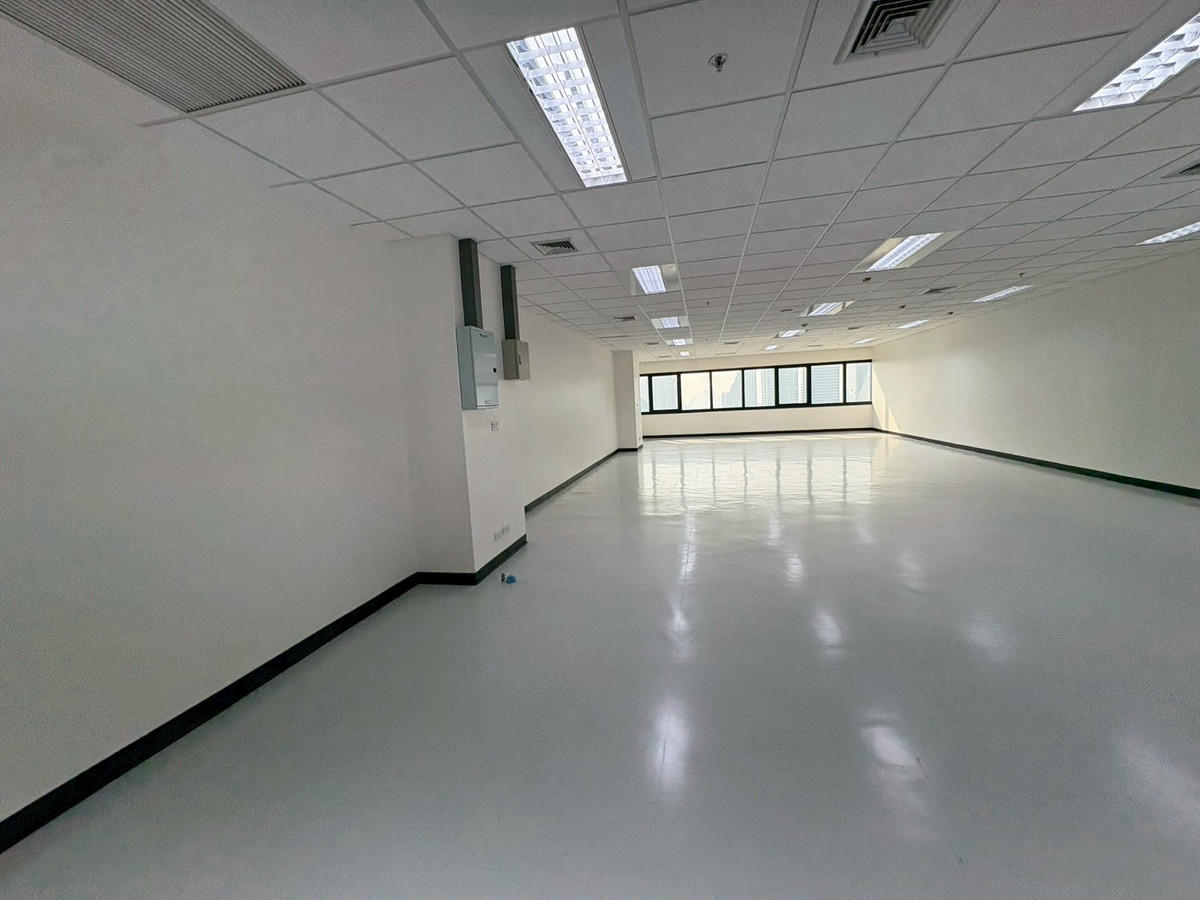 Office Space for Rent: Silom Complex, 20th Floor | 133.7 sqm | Near BTS Saladaeng – รูปที่ 3