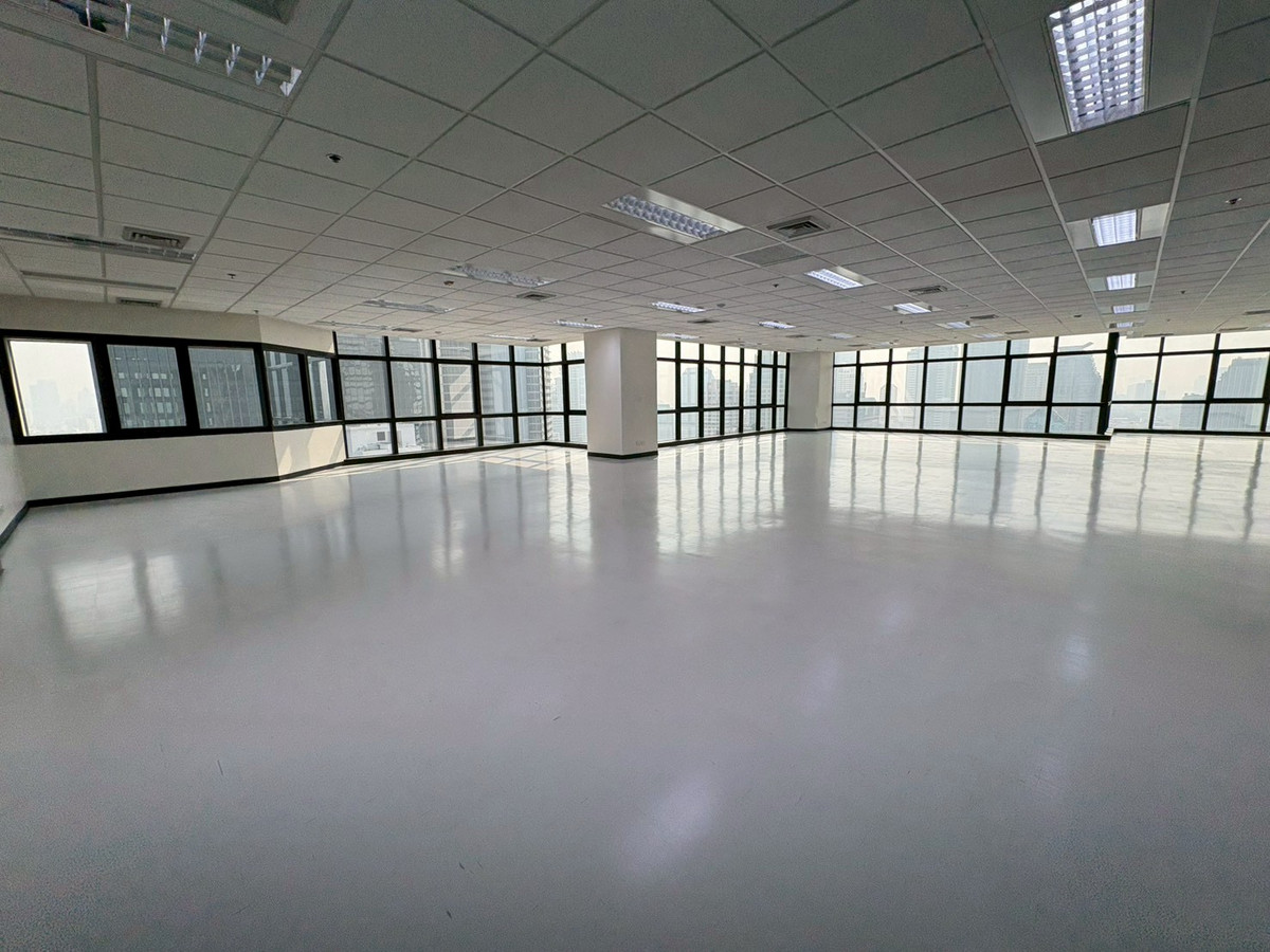 Office Space for Rent: Silom Complex, 25th Floor | 254.87 sqm | Near BTS Saladaeng Office Space for Rent: Silom Complex, 25th Floor | 254.87 sqm | Near BTS Saladaeng