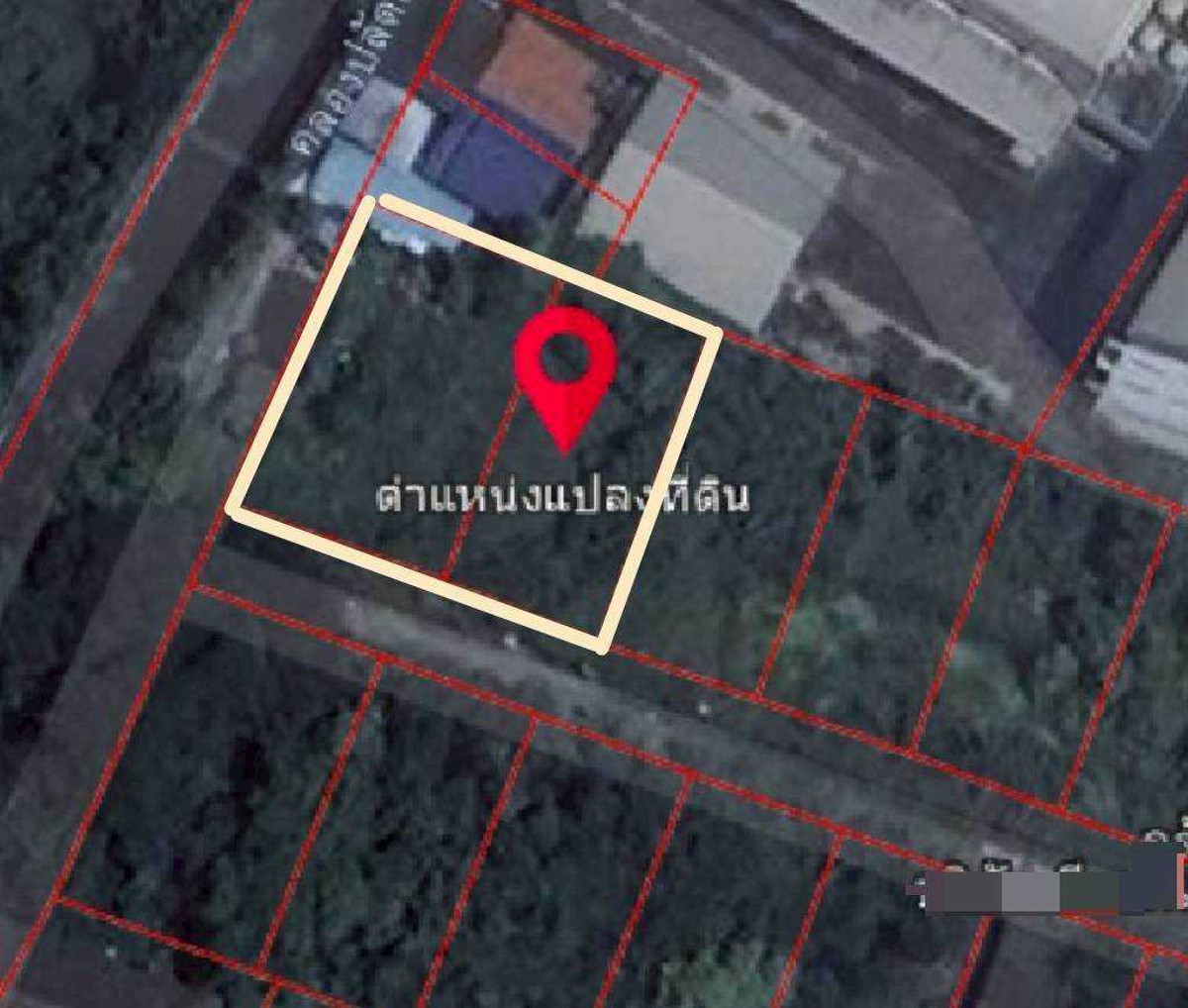 Prime Corner Land Plot for Sale: 244 Sq. Wah, Bangna-Trad KM.6, Bang Phli