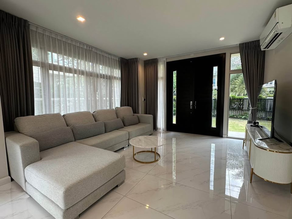 K-6707 For rent! Perfect Masterpiece Sukhumvit 77 house ready to move in. Near Suvarnabhumi Airport K-6707 For rent! Perfect Masterpiece Sukhumvit 77 house ready to move in. Near Suvarnabhumi Airport