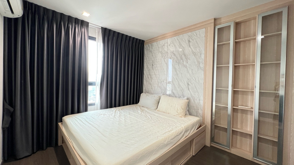 ให้เช่า ติดรถไฟฟ้า 1 Bedroom ห้องบิ้วอินสวย ชั้นสูง Ideo S 93 Tel 095 878 5645