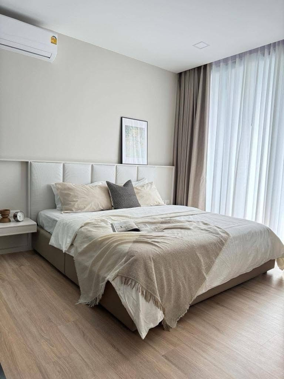For rent XT PHAYATHAI, 12th floor, Building A, size 42 sq m, price 25,000 baht 🔥 near BTS Phaya Thai 🚝 ready to move in, negotiable!! For rent XT PHAYATHAI, 12th floor, Building A, size 42 sq m, price 25,000 baht 🔥 near BTS Phaya Thai 🚝 ready to move in, negotiable!!