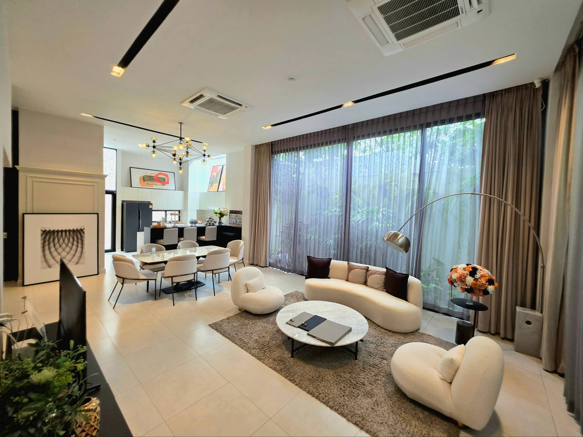 ขายบ้านหรู 3 ชั้น โครงการ ARNA Rama 9 – พระรามเก้า ซอย 39 4 ห้องนอน 515 ตร.ม. ขายบ้านหรู 3 ชั้น โครงการ ARNA Rama 9 – พระรามเก้า ซอย 39 4 ห้องนอน 515 ตร.ม.