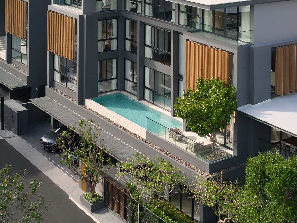 CIRA RESIDENCES – Ultra Luxury Detached Homes, Pradit Manutham 733–1,223 sq.m. | 5–6 Bedrooms 📞 065-626-5636 (Kie) CIRA RESIDENCES – Ultra Luxury Detached Homes, Pradit Manutham 733–1,223 sq.m. | 5–6 Bedrooms 📞 065-626-5636 (Kie)