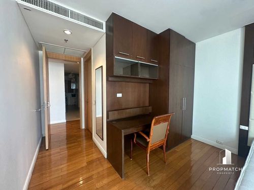 ✨Flash Deal ✨The Royal Saladaeng (3Bed 3Bath 150SQM.) ready to move in! Only 85,000 baht per month Tel.0981315848 @propmatch