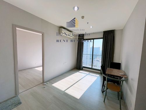 *** (2 ห้องนอน) ขายคอนโด : ไลฟ์ ปิ่นเกล้า (Life Pinklao) ***