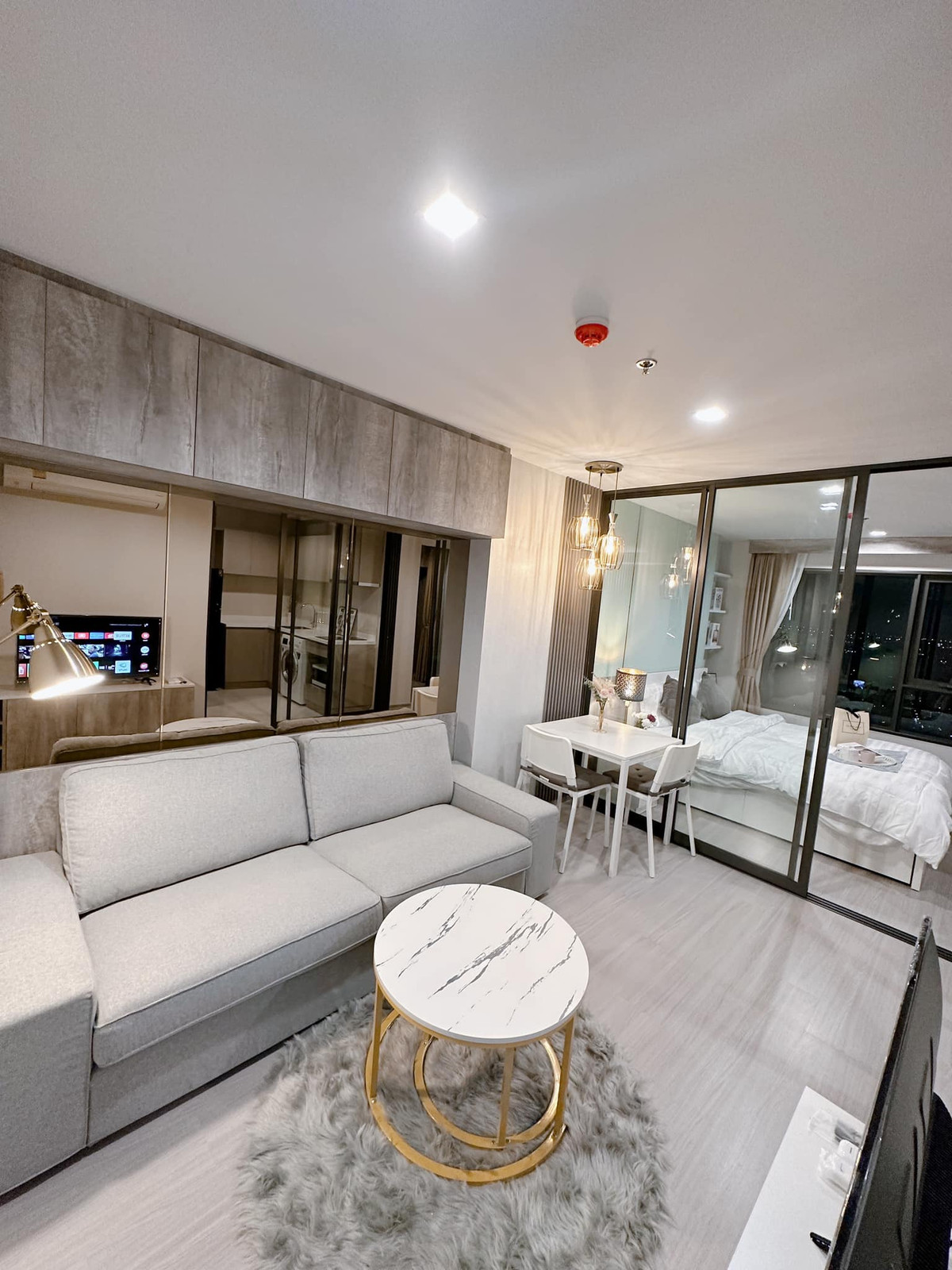 For rent Life Ladprao ห้องสวยตกแต่งครบ มี Walk-in closet ราคาดี พร้อมอยู่  RW002899 – รูปที่ 3