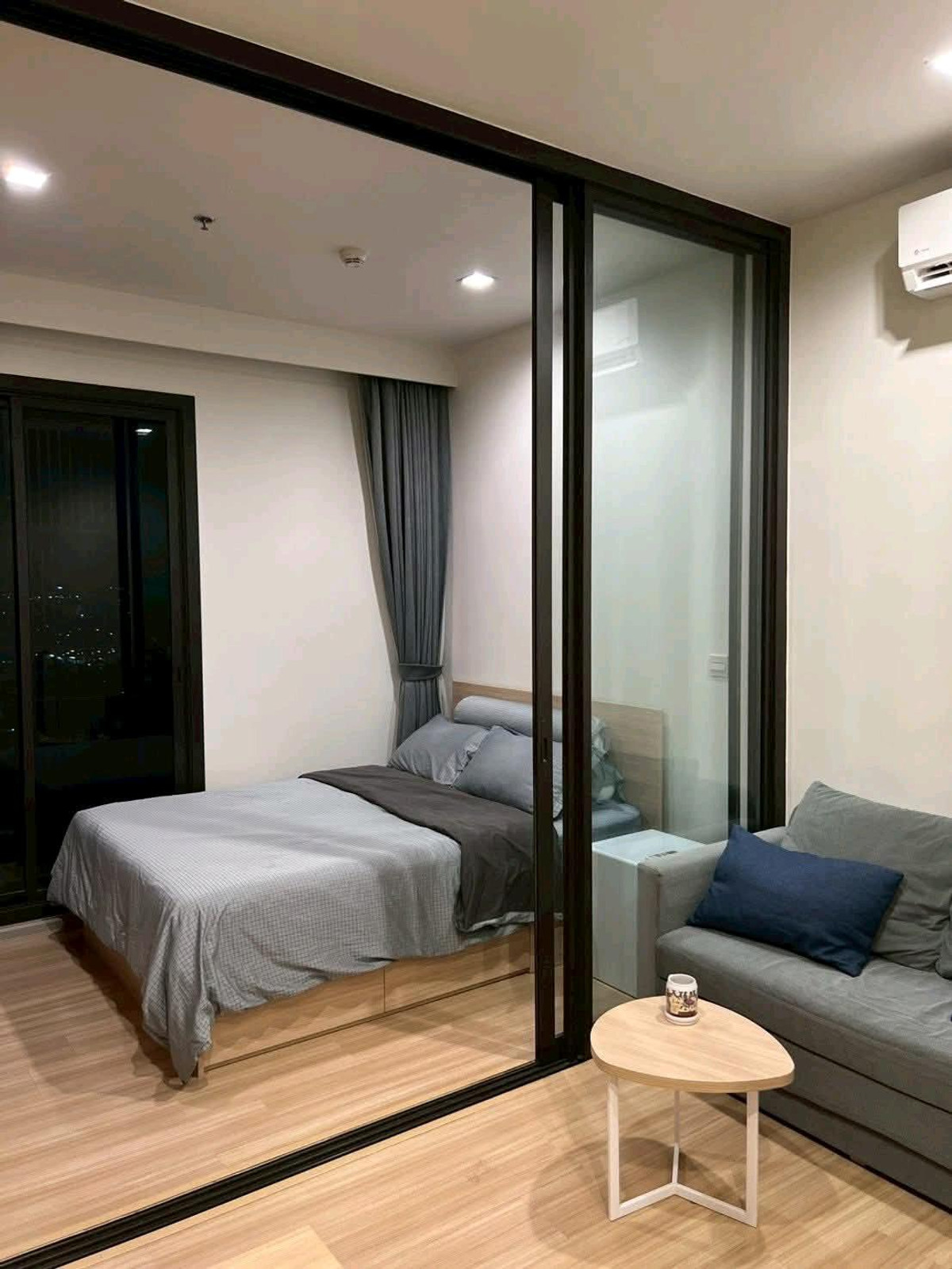 🍃 Condo allows pets. In the heart of Chatuchak, near many BTS & MRT lines, extremely convenient travel 🟢 Ready to move in.