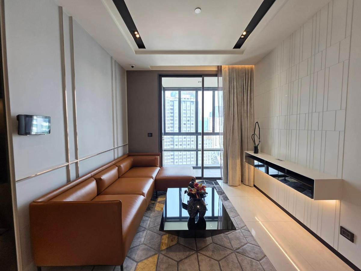 The Bangkok Thonglor: 2bed 2bath 82.15sqm. 2XFl 23,000,000 brandnew fully furnished, private garden Am: 0656199198 The Bangkok Thonglor: 2bed 2bath 82.15sqm. 2XFl 23,000,000 brandnew fully furnished, private garden Am: 0656199198