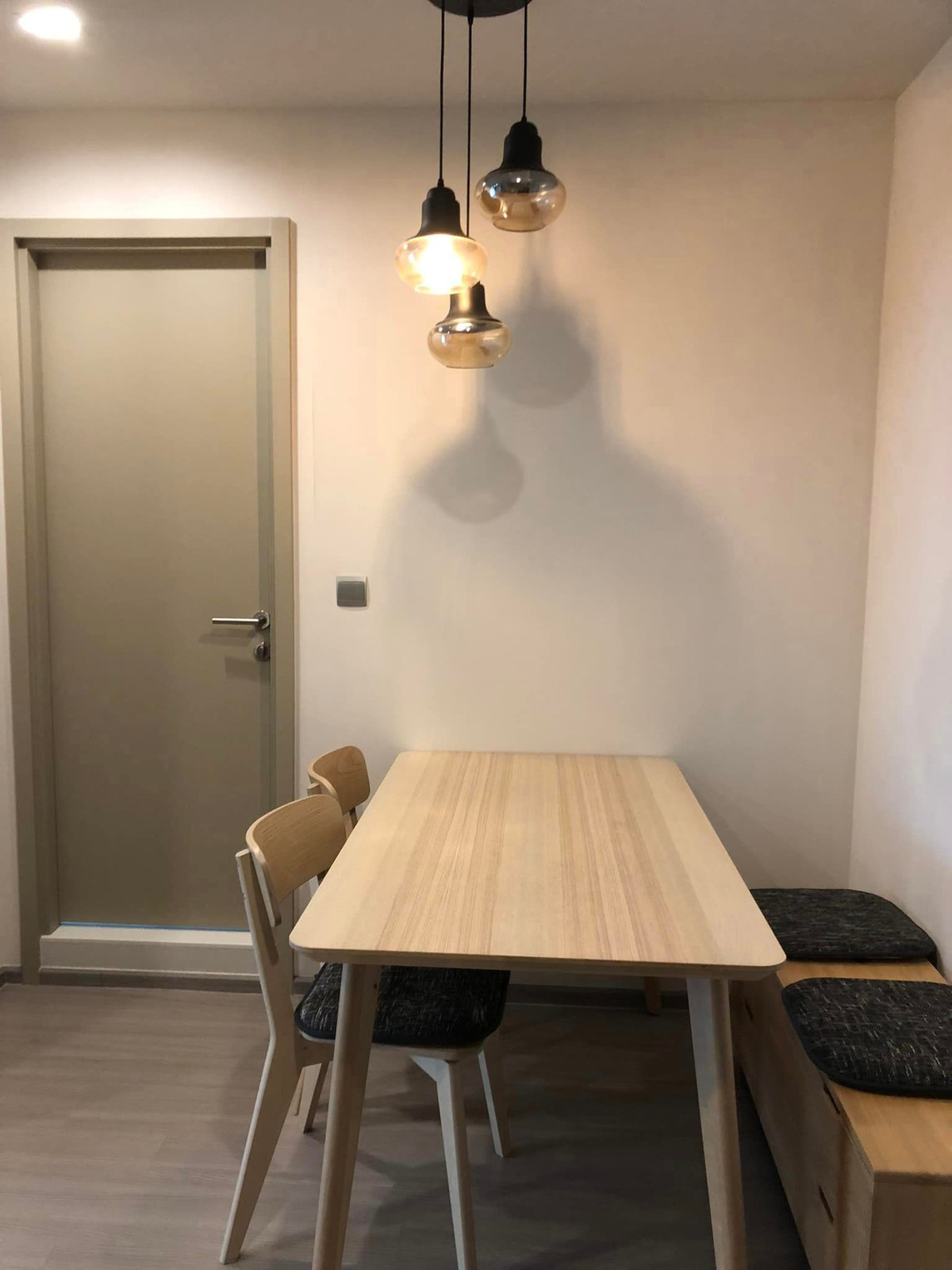 For rent Life Ladprao ห้องสวยตกแต่งครบ ชั้นสูง วิวดี RW003031 – รูปที่ 2