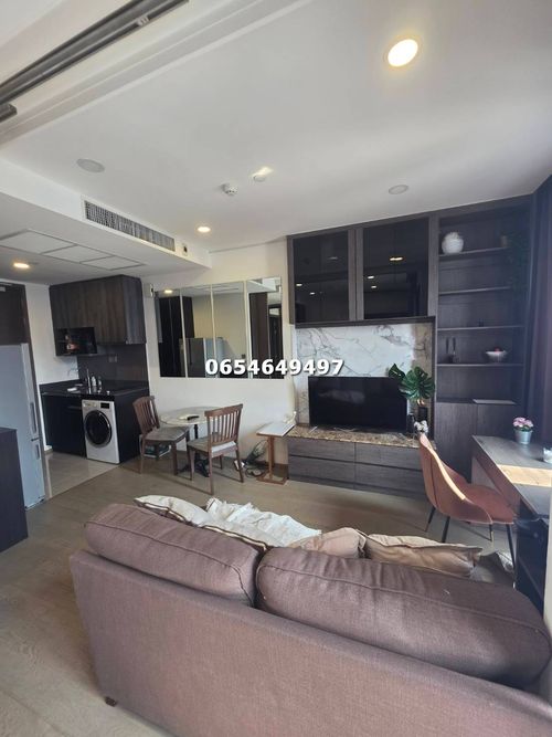 ด่วน ขาย Ashton chula silom ห้องชั้นสูง วิวสวย 1 ห้องนอน 1 ห้องน้ำ สนใจติดต่อ 065-464-9497 