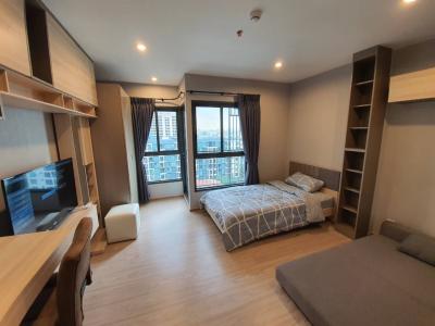 🔥For Rent Now! 🔥The Tree Hua Mak Interchange. Compact size, perfect for singles living alone. Beautiful room, great price, ready to move in! ❗