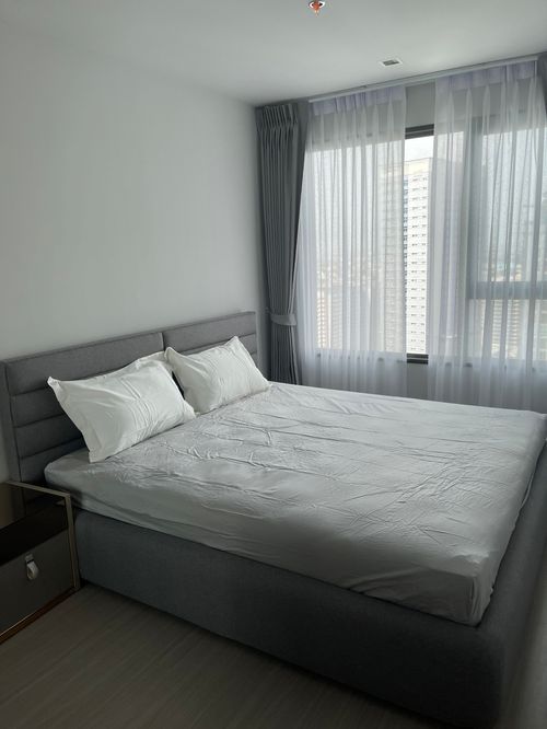 For rent Life Ladprao ห้องสวย ชั้นสูง RW00400