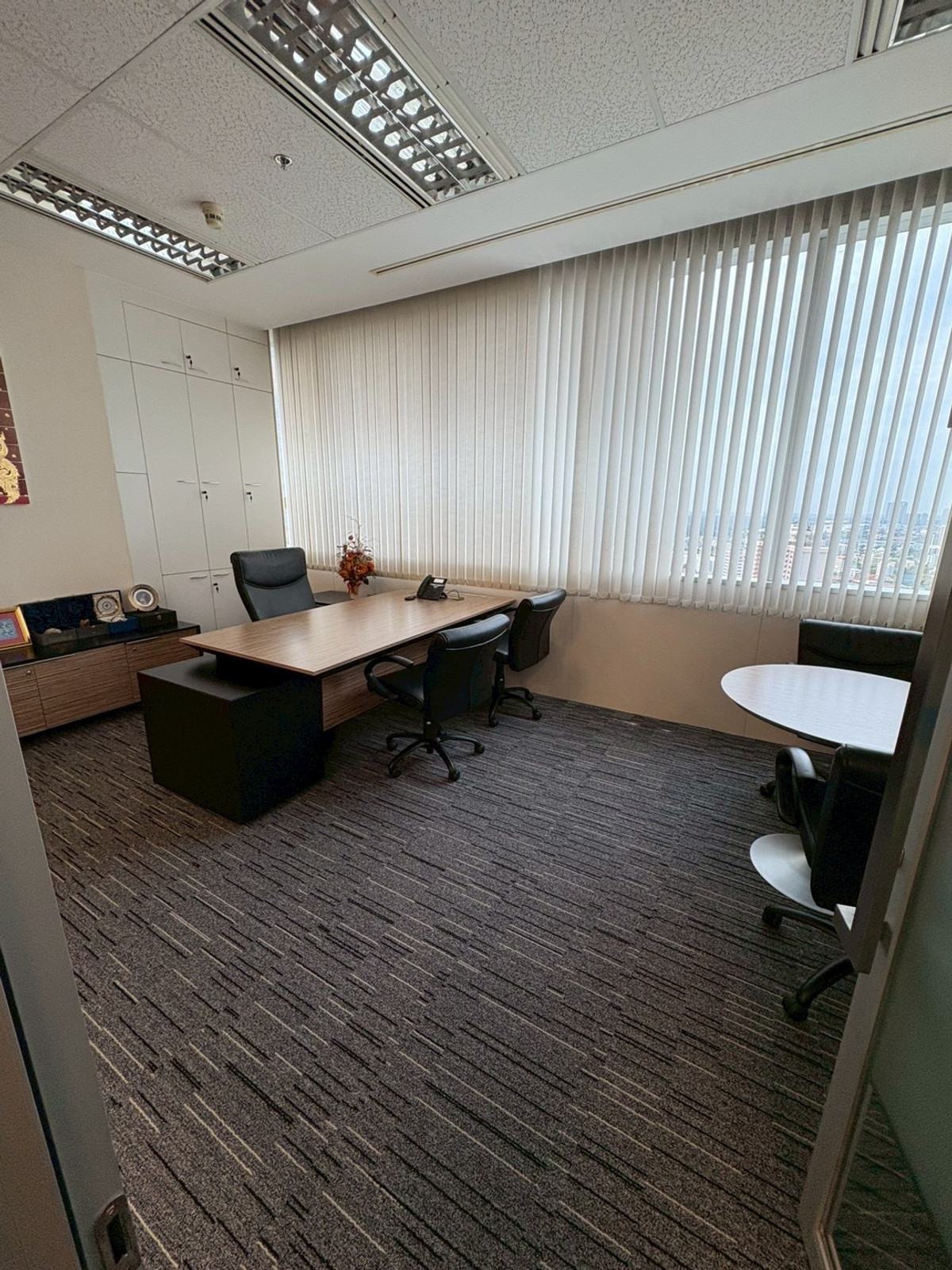 Office Space for Rent: Q House Lumpini | Fully Furnished | 398 sq.m. 24th Floor – รูปที่ 4