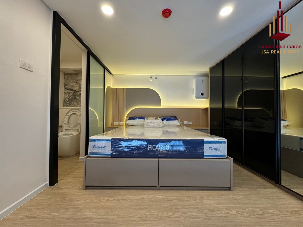 ✨ For Rent: Siamese Rama 9 (Landmark @MRTA Station) Condo ✨ 💰 Only 27,000 THB/month