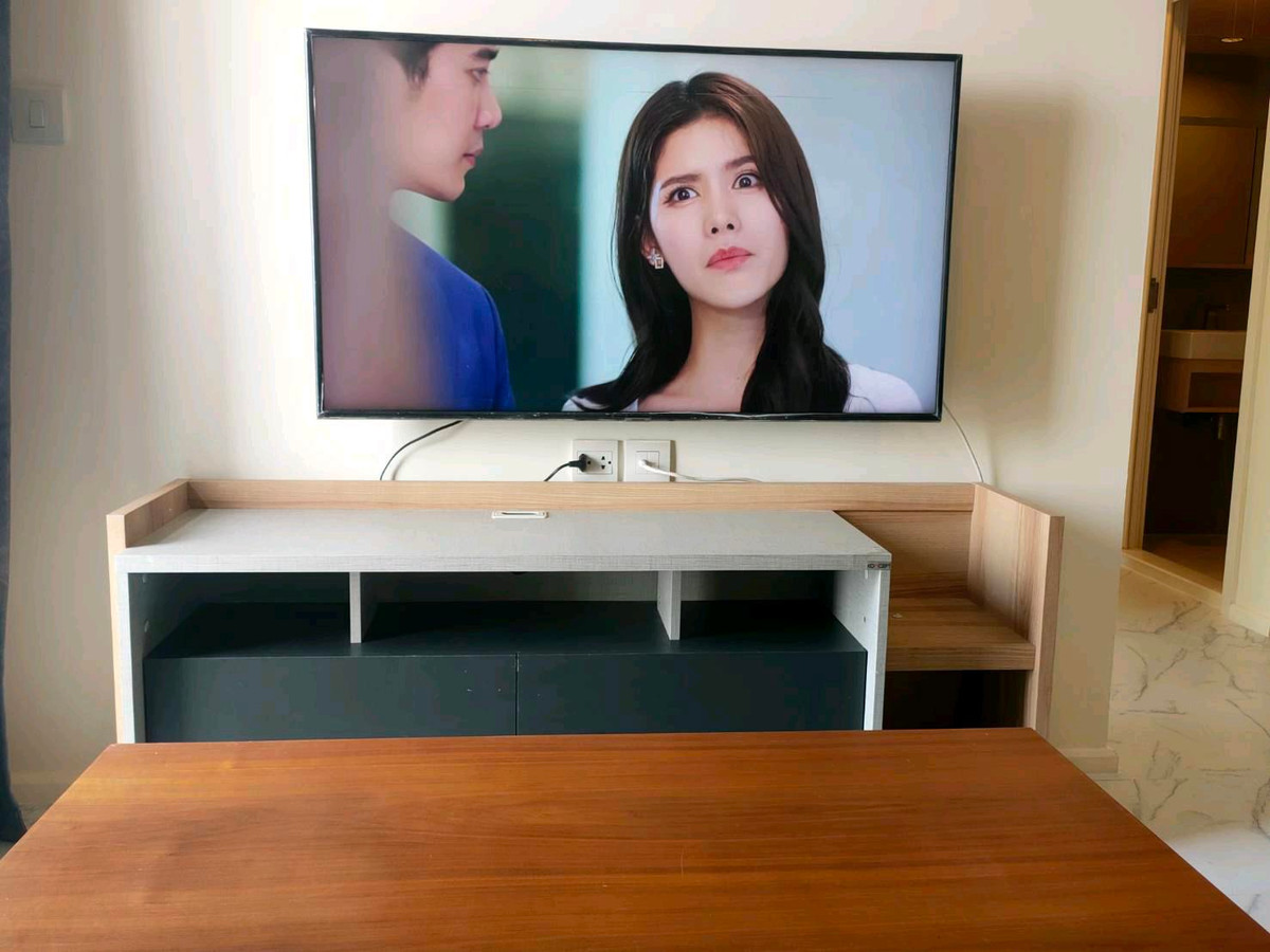 🏬🚅Available, luxury condo in the middle of the city, great location, river view, high view, The Key Sathorn Charoenrat, two bedrooms, rent only 22,000 baht per month, fully furnished and electrical appliances.