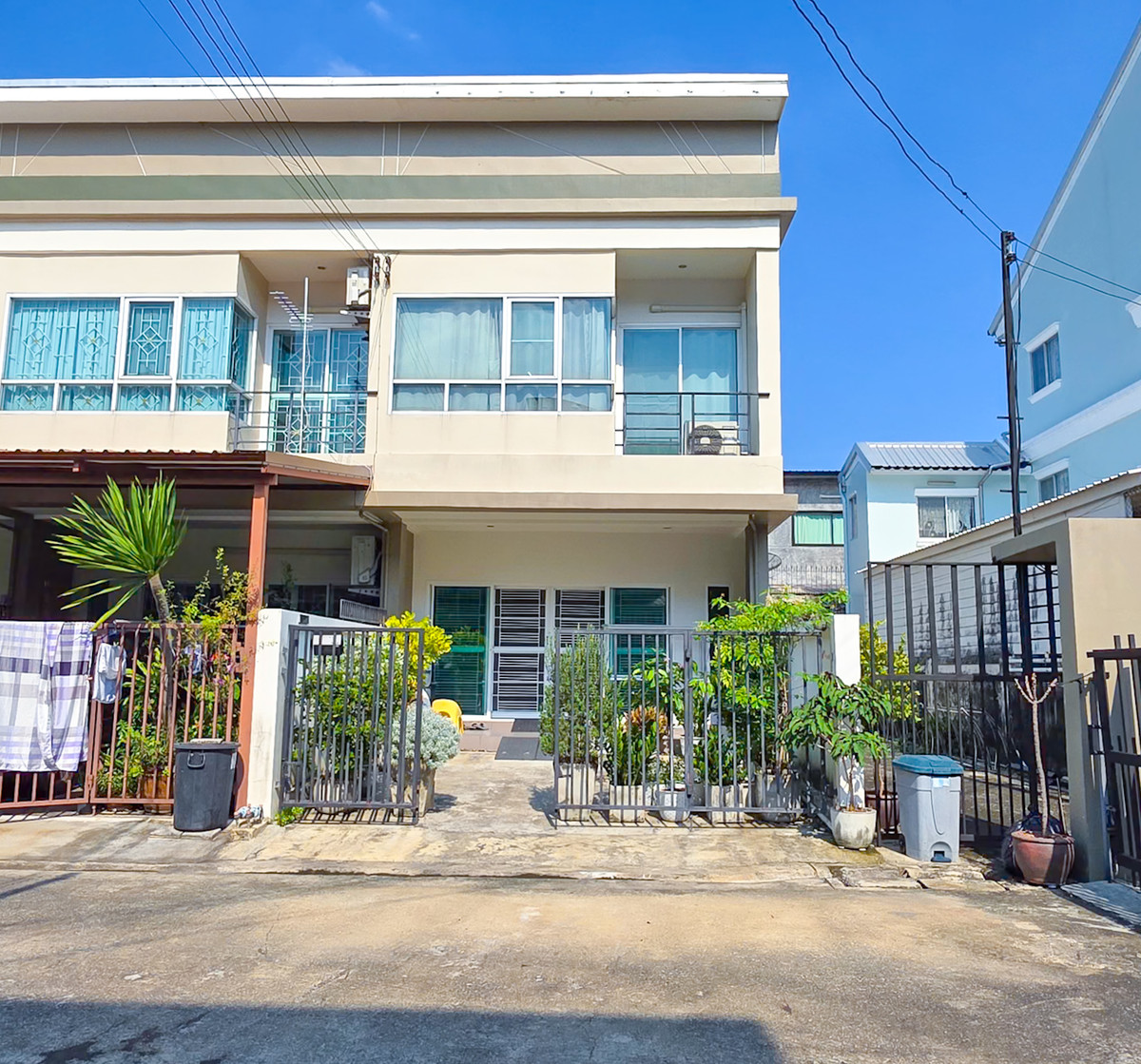 ขายทาวน์โฮม 2 ชั้น รามอินทรา 8 แยก18 ขายทาวน์โฮม 2 ชั้น รามอินทรา 8 แยก18