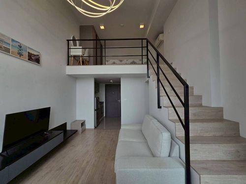 PFD-07856 ให้เช่า Ideo New Rama 9 (ไอดีโอ นิว พระราม 9) ห้อง Duplex เพดานสูง (2 ชั้น) | ชั้น 23 วิวเมืองสวย 37 ตร.ม. แต่งครบ พร้อมอยู่ 17,000 บ.