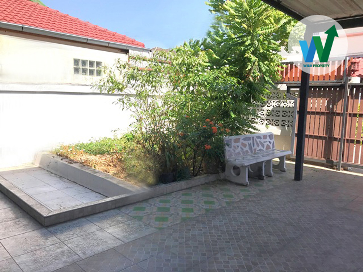 หมู่บ้านพรายรัตนะ ขายบ้านเดี่ยวหน้ากว้าง 42 ตร.ว. 2 ห้องนอน 2 ห้องน้ำ 3 แอร์ 2 ที่จอดรถ ใกล้ตลาดเซฟวันโก แยกคปอ. – รูปที่ 3