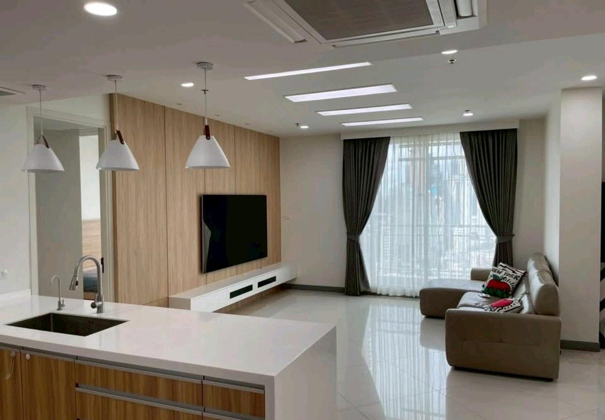 Selling a burden 🔥🔥 Special price condo, good location, The Empire Place MD-26086118