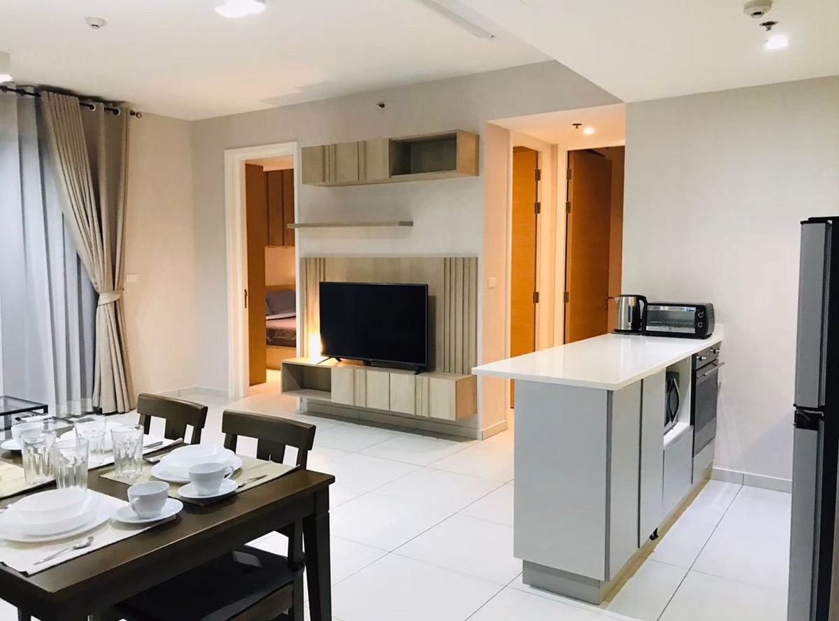 Condo for rent, Loft Ekkamai, 2 bedrooms - next to BTS, convenient for every trip.“ Condo for rent, Loft Ekkamai, 2 bedrooms - next to BTS, convenient for every trip.“