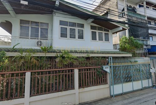 บ้านเดี่ยวใกล้อารีย์ | 63.4 ตร.ว. | พญาไท เหมาะสำหรับ อยู่อาศัย หรือ Home Office ขนาดเล็ก No.59-HH-69003