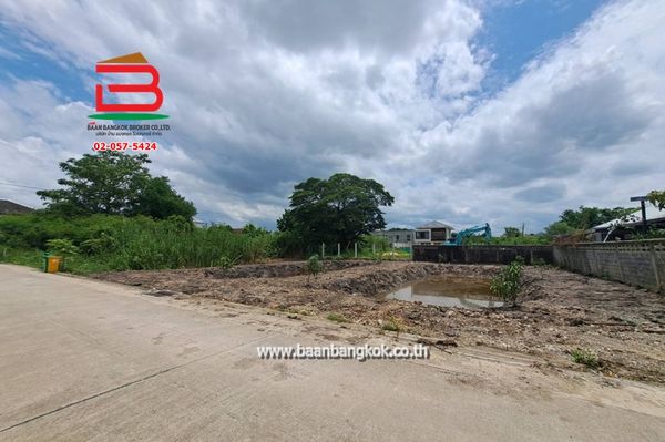 ที่ดินถมแล้ว เนื้อที่ 200 ตร.ว. หมู่บ้านเปรมวดี (พุทธมณฑลสาย 3 ซอย 19) ถนนพุทธมณฑลสาย 3 แขวงบางระมาด เขตตลิ่งชัน 