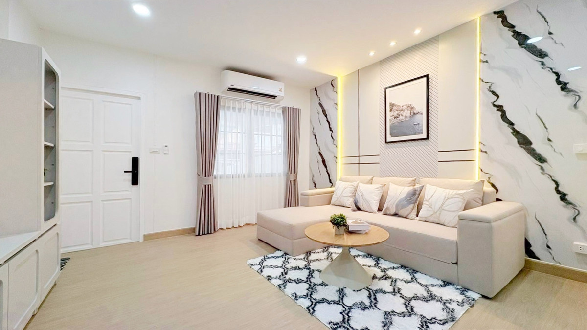 ✨🌼บ้านพิบูลย์ ลาดพร้าว 101 หรูหราทันสมัยสไตล์โมเดิร์นอิงลิช🌼✨ – รูปที่ 2